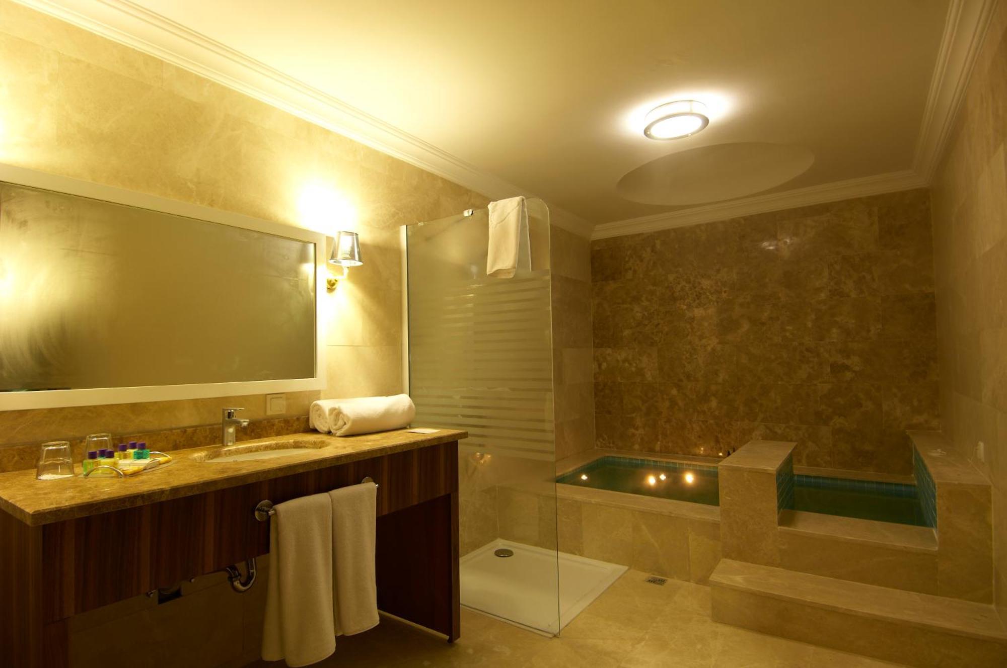 Safran Thermal Resort Sandıklı Kültér fotó