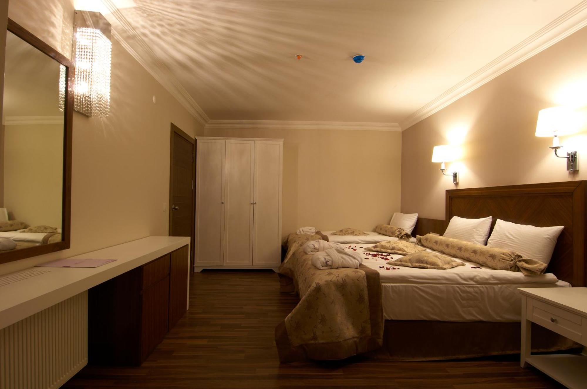 Safran Thermal Resort Sandıklı Kültér fotó