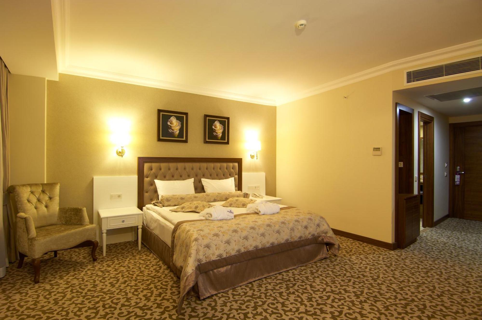 Safran Thermal Resort Sandıklı Kültér fotó